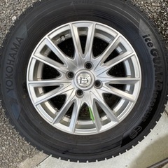 スタッドレスタイヤ＋アルミホイール　ice GUARD IG50 PLUS 185/70 R14 の画像