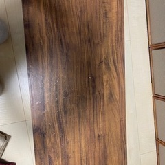 ローテーブル譲ります。