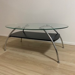 ガラスセンターテーブル　楕円形曲線美で癒される　小さいお子さんも安心の画像