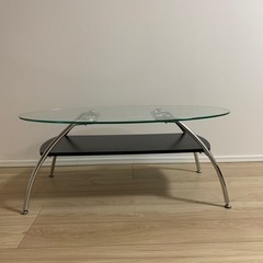 ガラスセンターテーブル　楕円形曲線美で癒される　小さいお子さんも安心の画像