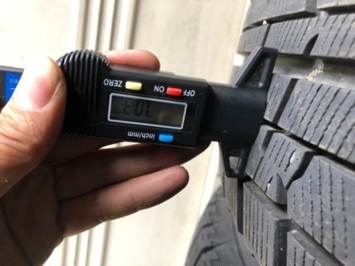 ZWR80/エスクァイア・ヴォクシー純正ホイールタイヤ4本セット