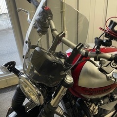 トライアンフ ボンネビルボバー