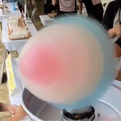 出店時大盛況の🌈レインボーわたあめ🌈をイベントなどマルシェに導入...