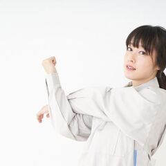 時短相談OK！時給1,200円＆軽作業＆座りで部品の仕上げ作業。昼勤・土日休み。20代～40代女性活躍中！正社員登用制度有。の画像