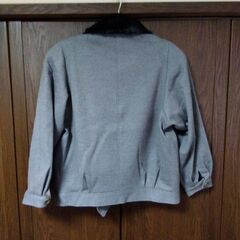【未着用】昭和レトロ　冬物レディースアウター１５の画像