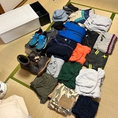 [母子家庭の方限定]衣類、靴、靴下、帽子、プラボックス