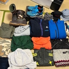 [母子家庭の方限定]衣類、靴、靴下、帽子、プラボックスの画像