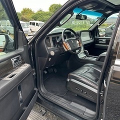 車検入れたて❗️08'リンカーンナビゲーター⭐️アルティメイト⭐️1ナンバーの画像