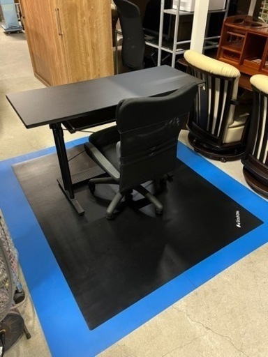 人気のゲーミング家具!! お得な3点セット!! Bauhutte バウヒュッテ デスク＆チェア＆マット 自社配送ならまとめて配送可能です!!