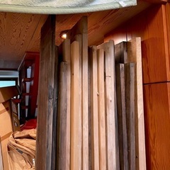 【23枚セット‼️】バラ売りもOK‼️銘木 1枚板 耳付き ナチュラル・ダークブラウン 約200~210cm 荒仕上げ済み♪の画像