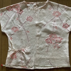 着物リメイク 絹絞り100% 女性ブラウス ハンドメイド の画像