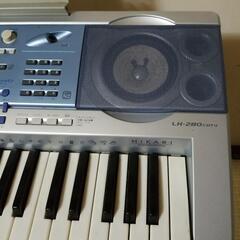 CASIO　カシオ　キーボード　LK-280CDTV　光ナビゲーションの画像