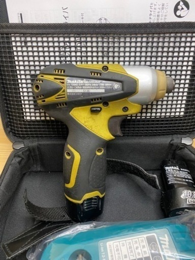 中古　マキタ　TD090D インパクトドライバ　フルセット