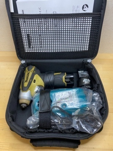 中古　マキタ　TD090D インパクトドライバ　フルセット