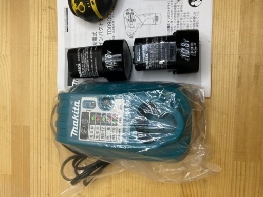 中古 マキタ　TD090D 10V インパクトドライバ