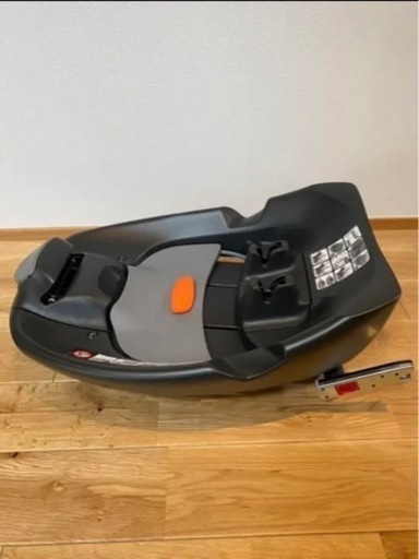 Cybex Base Q FIX（ISOFIXベース）