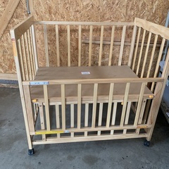 【お取引中】ベビーベッド　赤ちゃん　ベッド　ベッド下収納　西松屋の画像