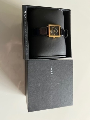 MARC BY MARC JACOBS 腕時計　レディース