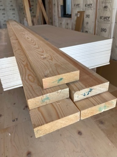 セール‼️50本‼️ホワイトウッド　30×105×3980mm