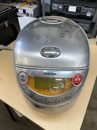 炊飯器　No.2721　東芝　IH保温釜　3合炊き　シャイニングシルバー　RC-6PX 　2009年製【リサイクルショップどりーむ鹿大前店】