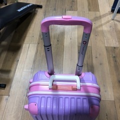 おすすめ‼︎   キャリーバック　ピンク　パープル　旅行　お出かけ　go to   トラベル　現品限り‼︎の画像
