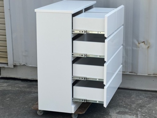 美品！ソフィー2 チェスト◇スライドレール引出し◇光沢塗装◇幅70奥行30cm◇A16