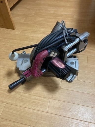 取引中！HITACHI スライド丸鋸165ミリ　ライト、レーザー使用可能