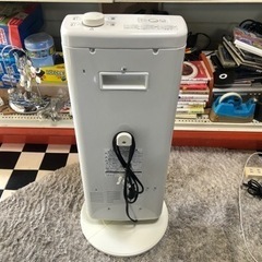 【リサイクルサービス八光　田上店】Aladdin アラジン AEH-G105N-W [遠赤グラファイトヒーター]の画像