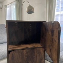 完売しました)フリーラック　ウッドラック　3段　扉付き　モダンおしゃれの画像