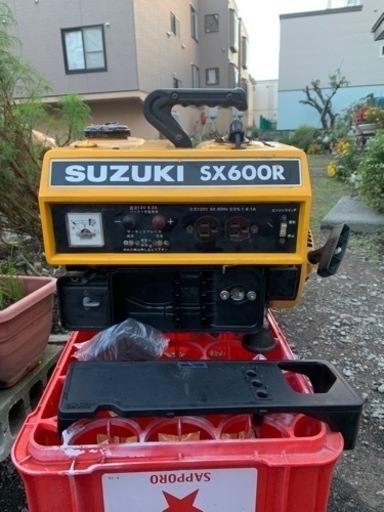 SUZUKI 発電機 SX600R  ジャンク？