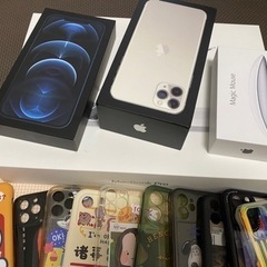iPhoneケースなど　数点の画像