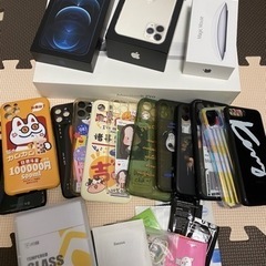 iPhoneケースなど　数点
