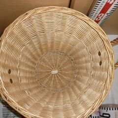 【ラタン製】バスケット籠の画像
