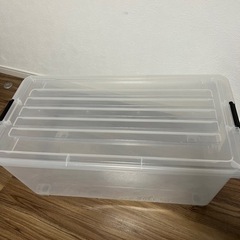 【再投稿】コロコロ付き　フタ式押し入れケース