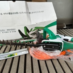 マキタ  生垣　バリカン　草刈機　芝刈り　剪定の画像
