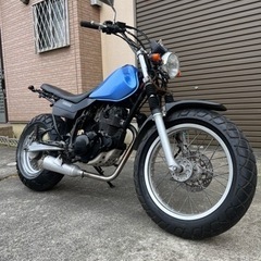 tw200