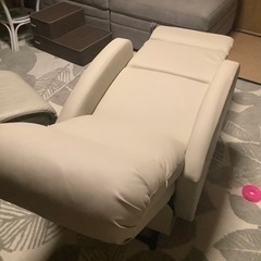 リクライニングソファー 綺麗です