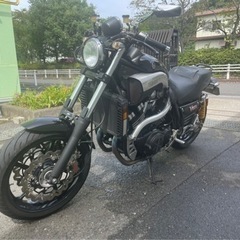 早い者勝ち！ワンオーナー低走行10835km！H19年ヤマハVmaxカナダ仕様！カスタム多数、前後ブレンボ、ゲイル、オーリンズ、Kファクマフラーの画像