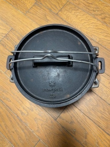 スノーピーク　鉄鍋　ダッヂオーブン