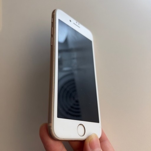 iPhone8 64GB ゴールド SIMフリー