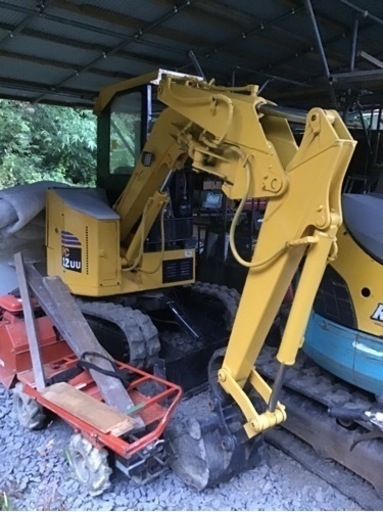 PC12UU-1 と1.5tクラスのユンボ交換してください。