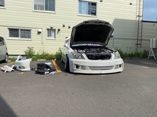 18クラウン フロントバンパー