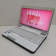 ❤️サポート充実❤️お洒落ホワイト！初心者◎win10Office2016付★東芝の画像