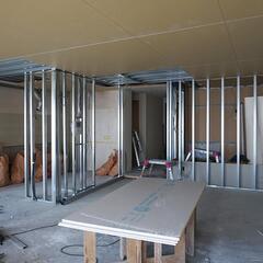 ★内装外装工事、木造工事作業員★の画像