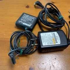 携帯電話の電源コードの画像