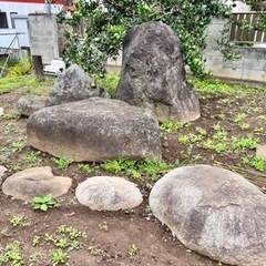 【灯篭のみ決まりました】灯篭、庭石 無料で差し上げますの画像