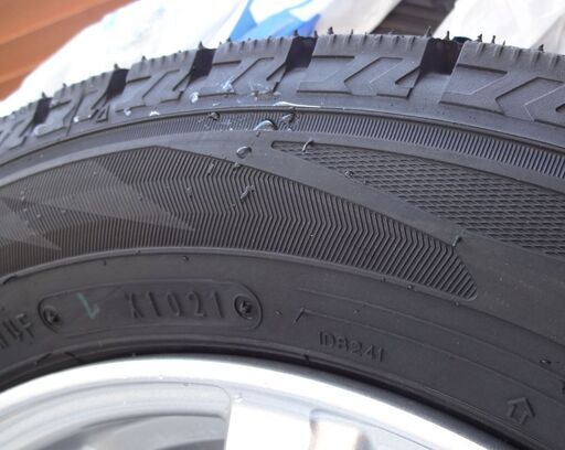 決まりました【新品未使用】大幅値下げ！155/65R13　DUNLOP ウィンターMAXX 02スタッドレスタイヤ +アルミホイールセ