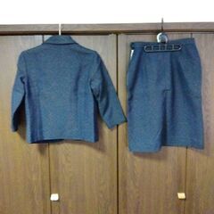 昭和レトロ　冬物レディーススーツ７の画像