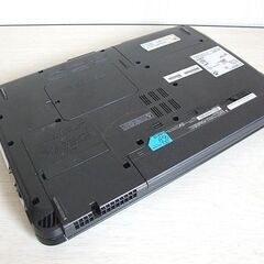 高速SSD240GB搭載 第二世代 Core i5-2520M　Fujitsu LIFEBOOK AH56/D　ノートパソコン（難あり）　(a242） の画像
