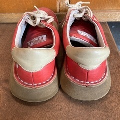 カンペールCAMPER 靴　の画像